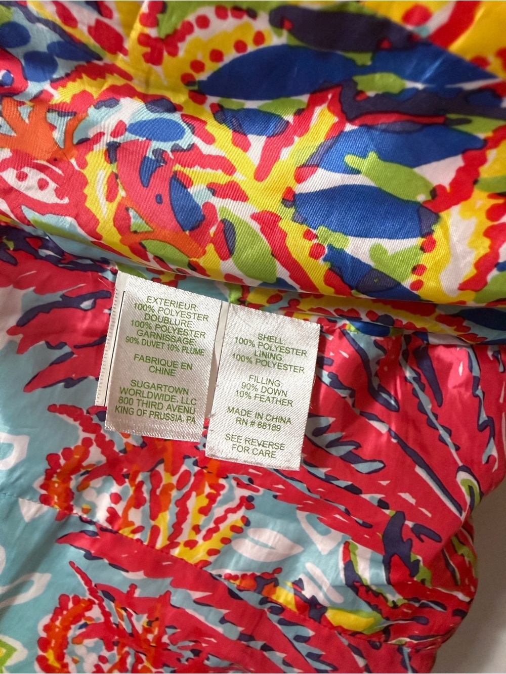 Lilly Pulitzer Hot Pink Quilted Vest with Multicolor Lining - Picture 8 of 12
